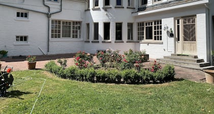 Grande villa sur 4ha avec piscine