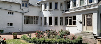 Large villa on 4ha with swimming pool