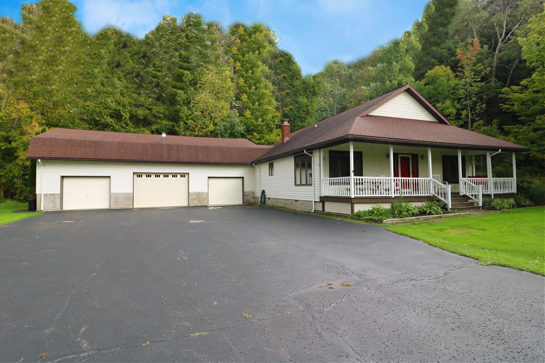 Great house for rent in Wells Bay!