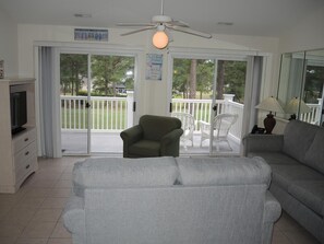 Condo, 1 Bedroom | Living room | TV - 3008m 1 Bedroom Condo by Redawning (Calabash)