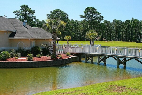 Condo, 1 Bedroom | Property grounds