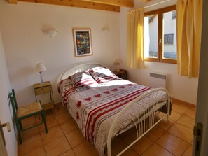 3 bedrooms