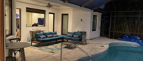 Piscine extérieure, piscine chauffée