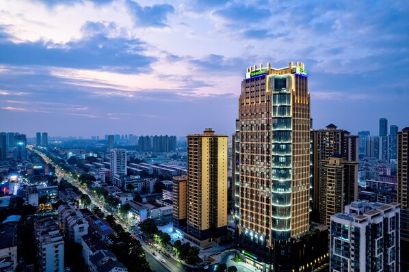 Exterior - Holiday Inn Express Nanning Jiangnan by IHG (Nanning)