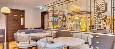 Bar (in der Unterkunft)