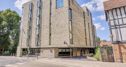 Premier Inn Oxford City Centre - Westgate