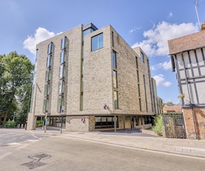 Exterior - Premier Inn Oxford City Centre - Westgate (Oxford)