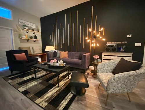 Inexpensive luxury right in the heart of downtown