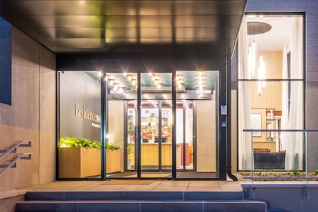 Property entrance. Residence Inn by Marriott Brussels Airport