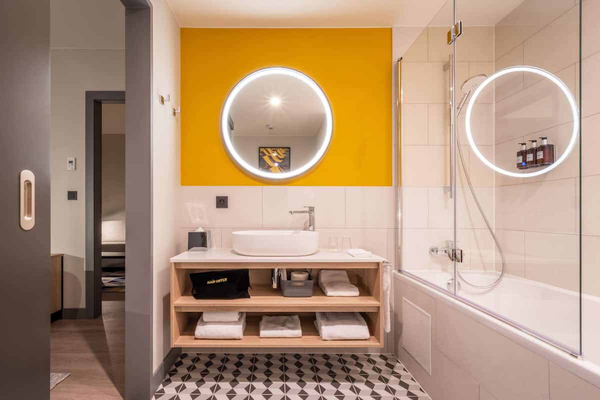 free toiletries, hair dryer, towels