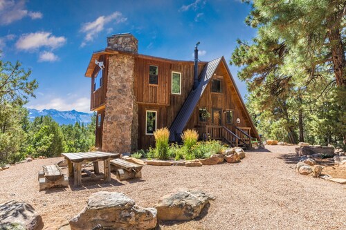 Beautiful Views of Surrounding Peaks | Hot Tub | Large Deck | STR2025-065