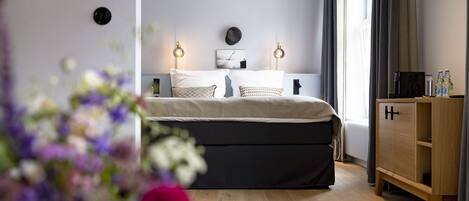 Grand Double Room | Iron/ironing board, free WiFi, bed sheets