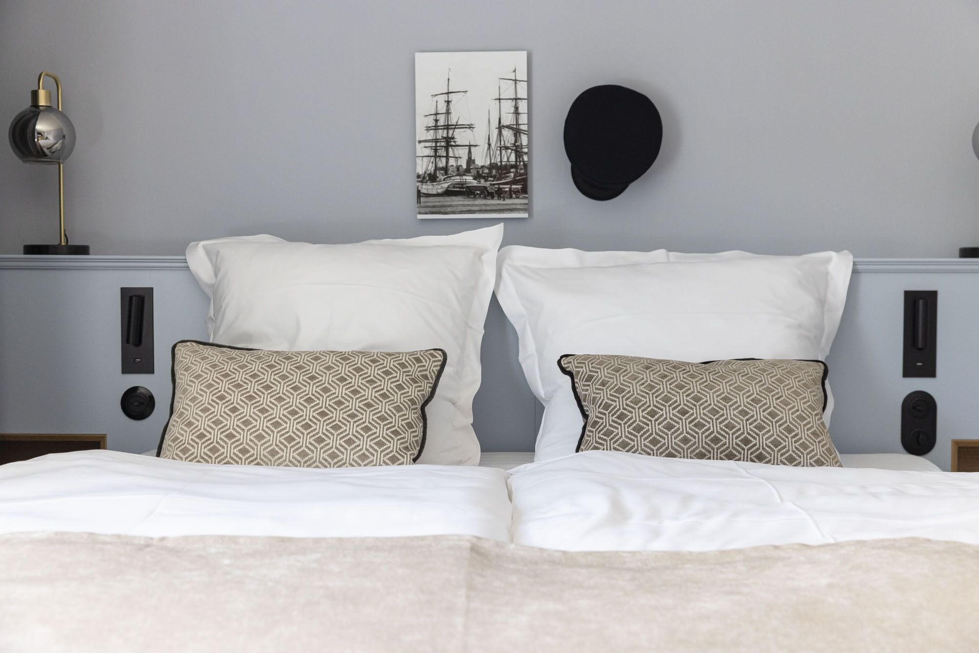 basic room | 2 bedrooms, soundproofing, iron/ironing board, free wifi