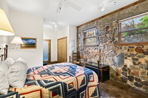 3 habitaciones, wifi gratis y ropa de cama 