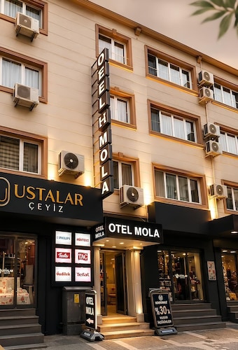 Mola Otel