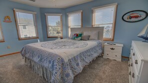 4 bedrooms, iron/ironing board, free WiFi, bed sheets - Do Duck Inn 4 Bedroom Home in the Heart of Duck (Duck)