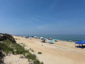 Beach nearby - Do Duck Inn 4 Bedroom Home in the Heart of Duck (Duck)