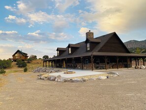 Exterior - Cozy Cabin with wrap around porch (Antimony)