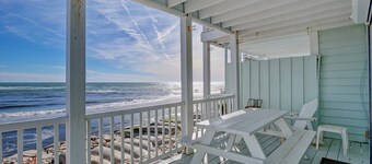 Oceanfront Duplex with Incredible Sunrise Views