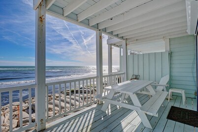 Oceanfront Duplex with Incredible Sunrise Views