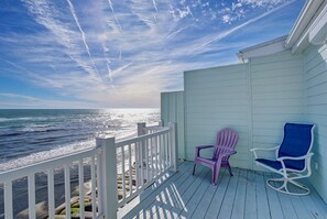 Property grounds - Oceanfront Duplex with Incredible Sunrise Views (North Topsail Beach)