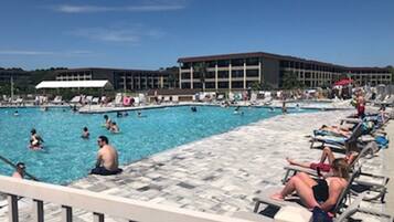 Alberca al aire libre