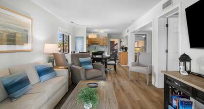 2 Bedroom Lovely Comfort - Oceanfront Resort - King Bed - Beach & Tennis D12