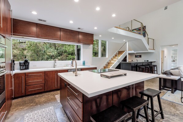 Fridge, microwave, oven, stovetop - 28 Plantation: Luxurious 7 Bedroom Sea Pines Home, Private Pool, Guest House (Hilton Head Island)