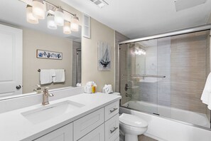Shower, towels