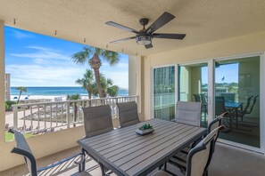 Outdoor dining - Newly updated!! 2 Bed 2 Bath Beach View! (Destin)