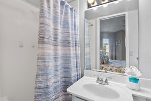 Shower, towels
