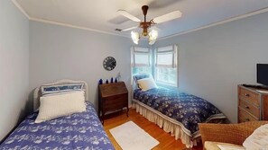 2 chambres, bureau, Wi-Fi gratuit, draps fournis