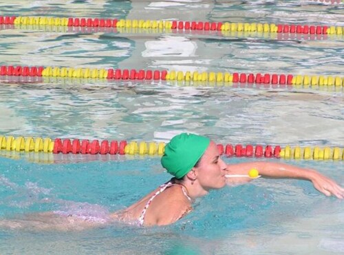 Tour to volcan, swim with sharks - Single Room #1