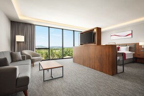Literie hypoallergénique, minibar, bureau