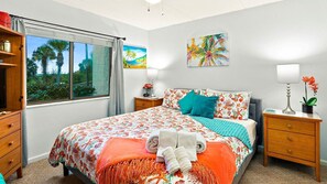2 bedrooms, desk, iron/ironing board, travel cot