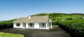 Great renovated house in the village of Louisburgh