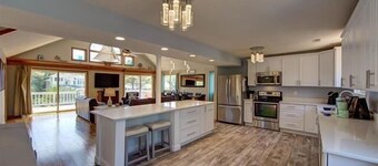 OBX Beach Home Corolla: 7BR with Pool & Hot Tub