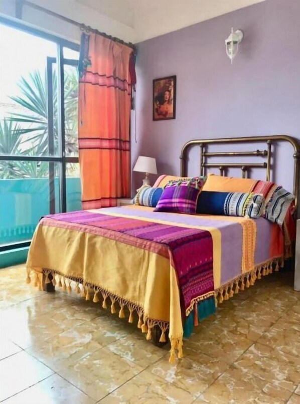 4 chambres, fer et planche à repasser, Wi-Fi, literie fournie