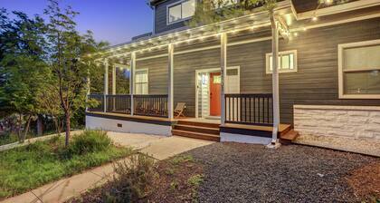 Bachelor/Bachelorette Mansion In the Heart of ATX