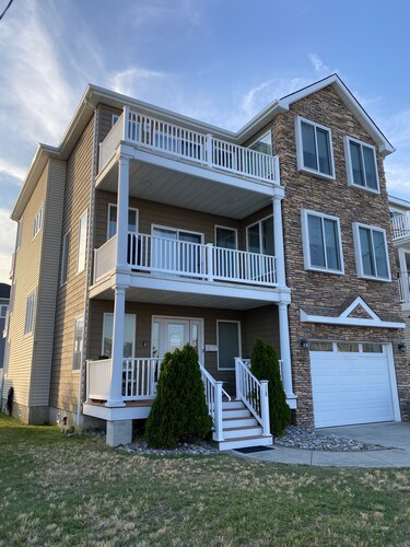 3-Story, 6-Bedroom Home, Partial Ocean View, One Block from Beach