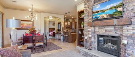 Tv, pejs, dvd-afspiller