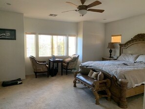 5 bedrooms, desk, iron/ironing board, WiFi