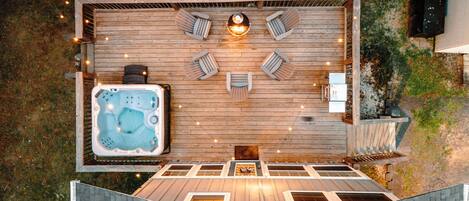 Bain à remous extérieur