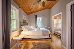 2 habitaciones, wifi gratis y ropa de cama 