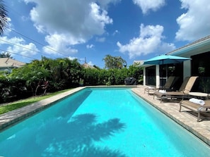 Piscina externa, piscina aquecida