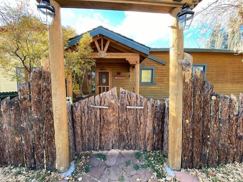 Encanto Lodge - Downtown Chama 1 Block From Train