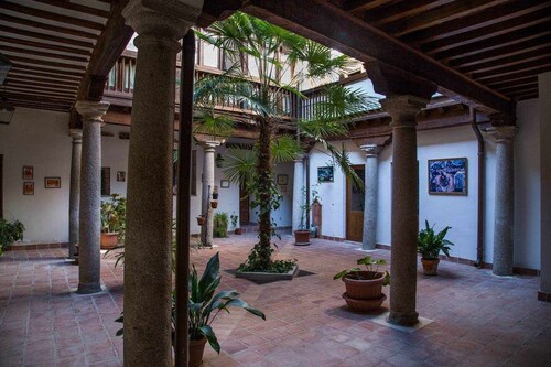 La casa de los Infantes junto a Catedral,ToledoAP
