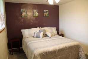 3 bedrooms, free WiFi, bed sheets