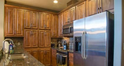 Village View at Riverstone - Luxury Condo