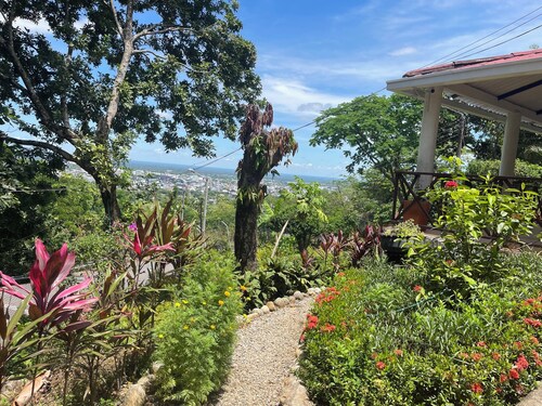 El Refugio vacation home,